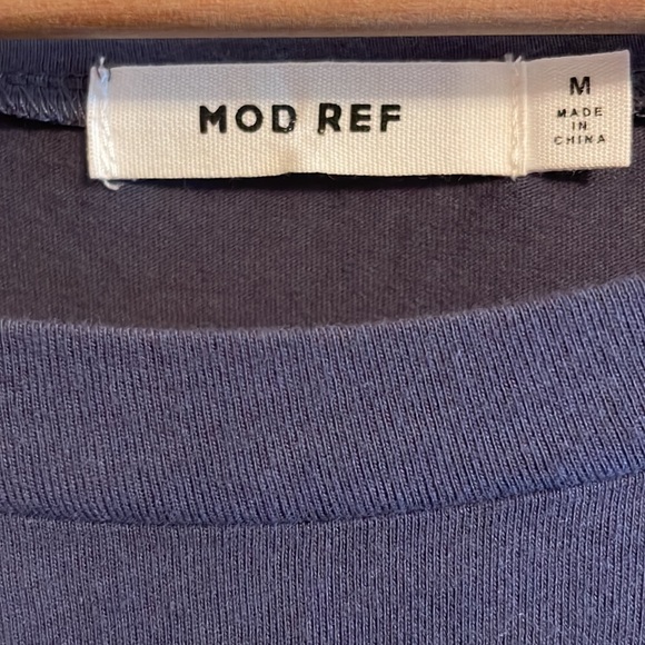 Mid Ref cropped long balloon sleeve top - Picture 2 of 4